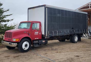 Main image International 4900