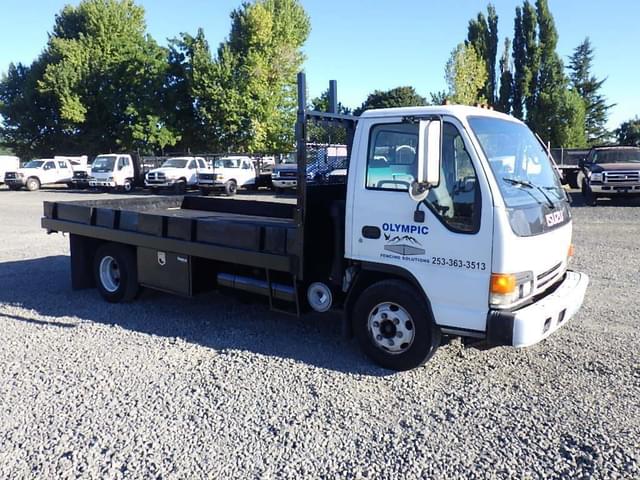 Image of Isuzu NPR equipment image 1