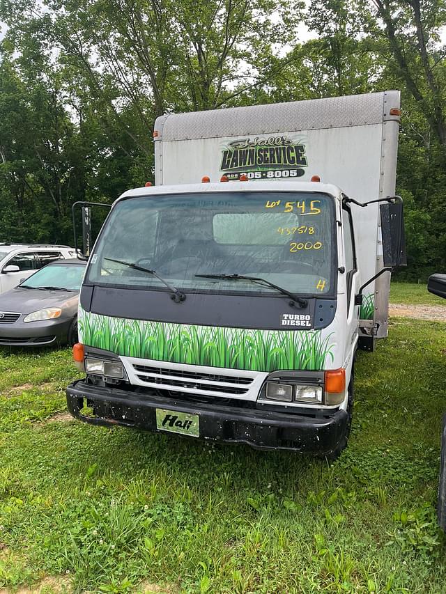Image of Isuzu NPR-HD equipment image 1
