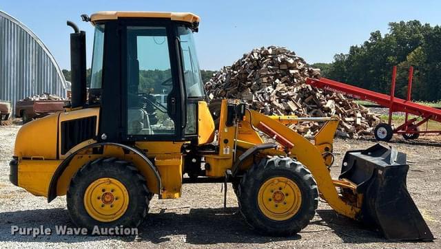 Image of JCB 407 equipment image 3