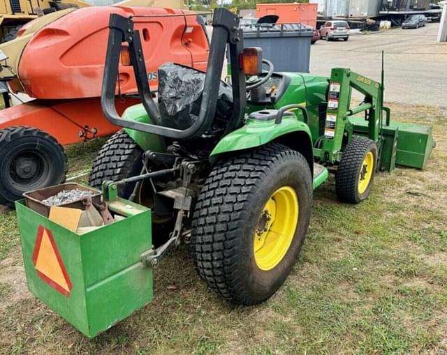 Image of John Deere 4300 equipment image 4