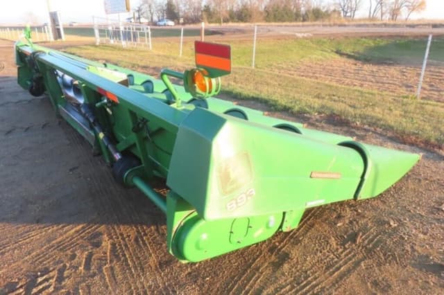 Image of John Deere 893 equipment image 2