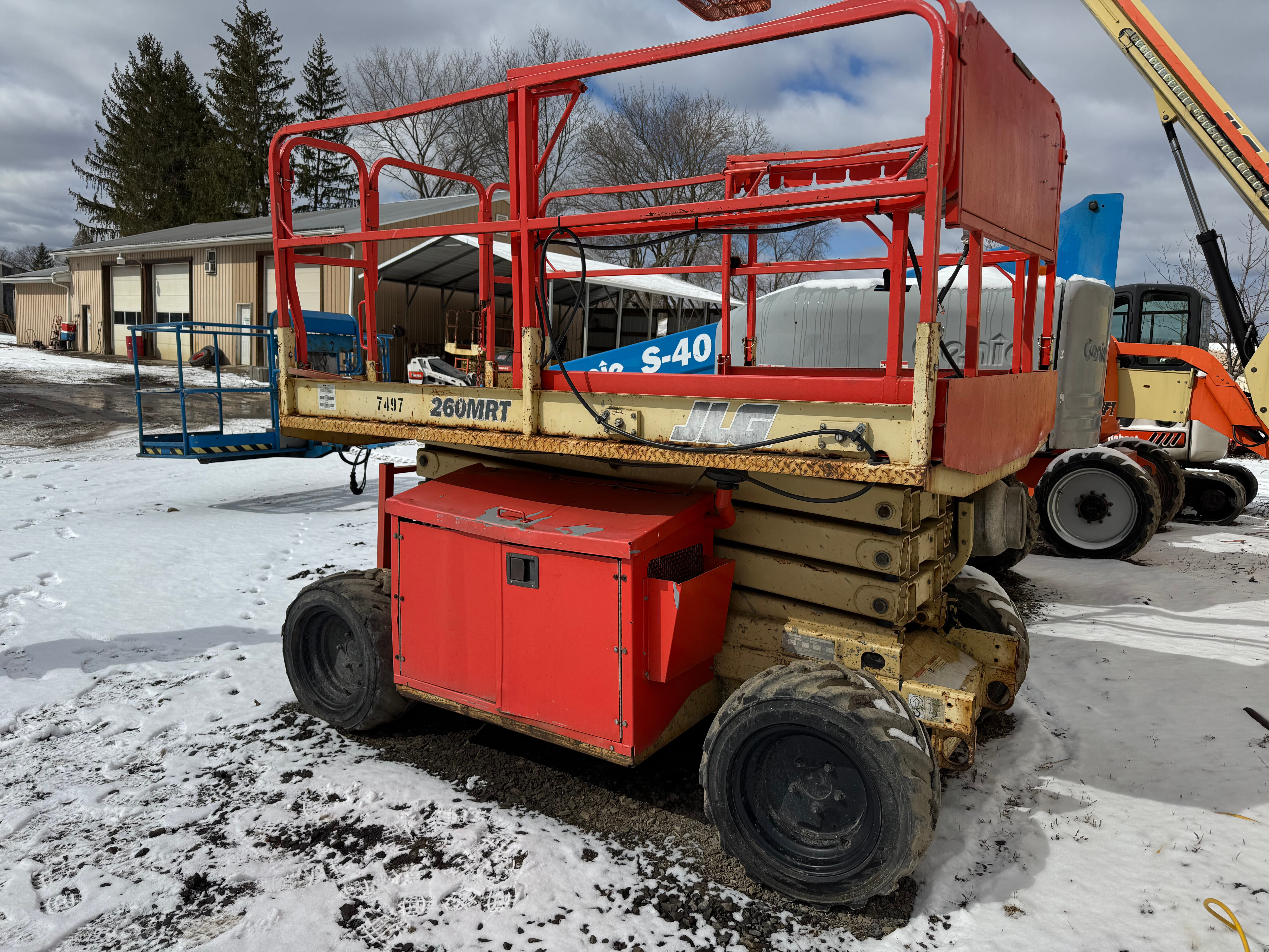 2000 JLG 260MRT Equipment Image0