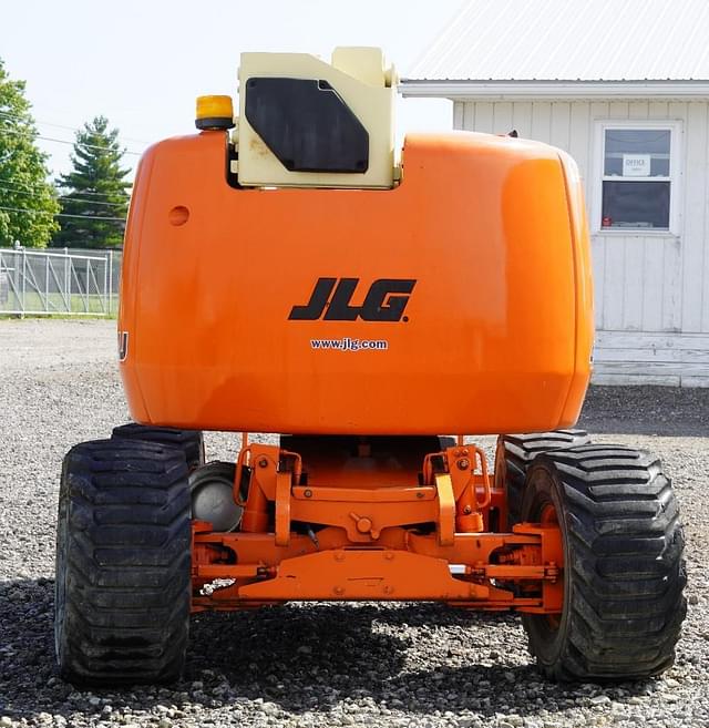 Image of JLG 450AJ equipment image 4