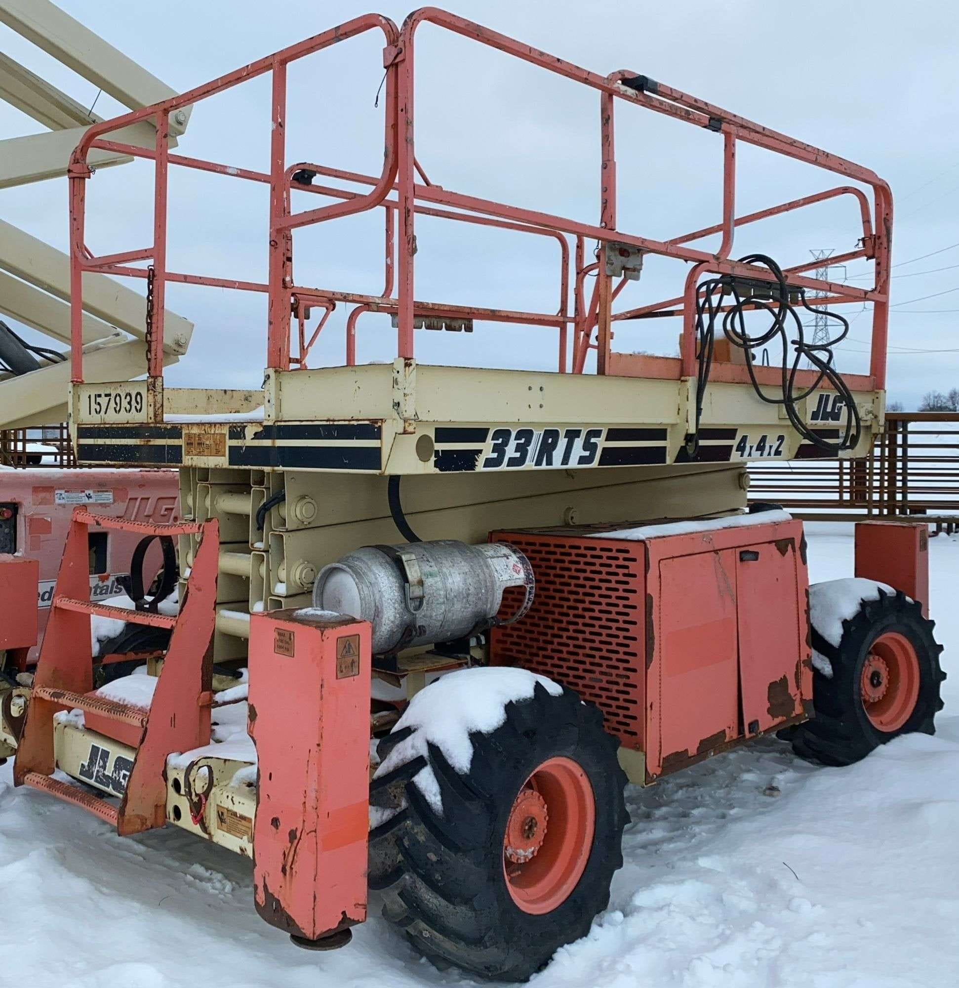 2000 JLG 33RTS Equipment Image0