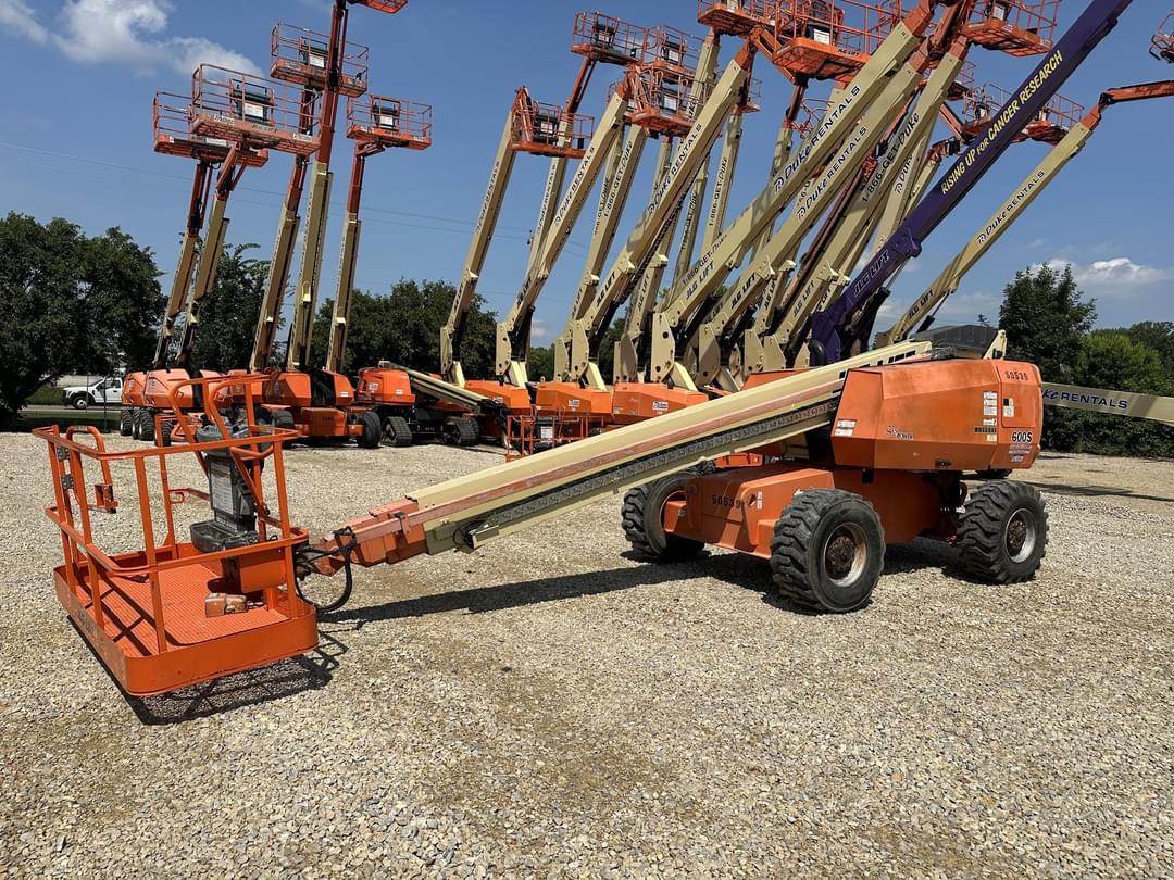Image of JLG 600S Primary image