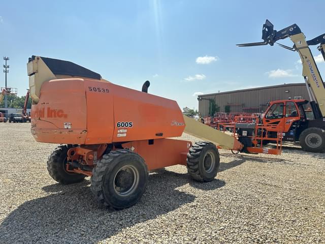 Image of JLG 600S equipment image 4