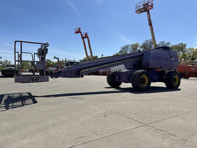 Image of JLG 600S equipment image 1