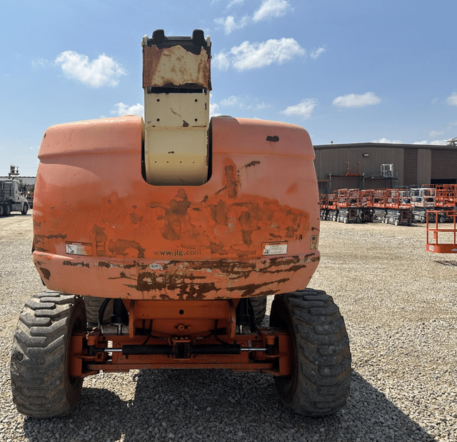 Image of JLG 600S equipment image 3