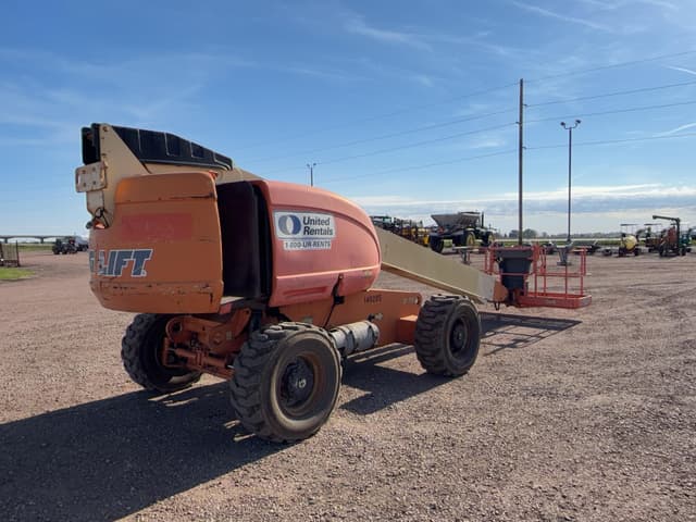 Image of JLG 600S equipment image 4