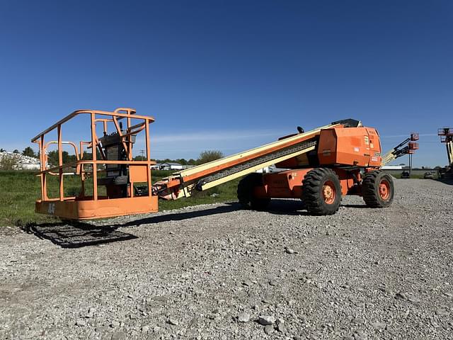 Image of JLG 600S equipment image 4