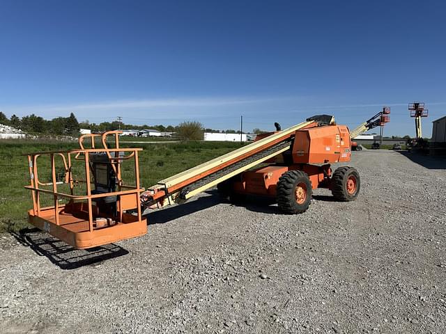Image of JLG 600S equipment image 3