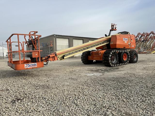 Image of JLG 600S equipment image 4