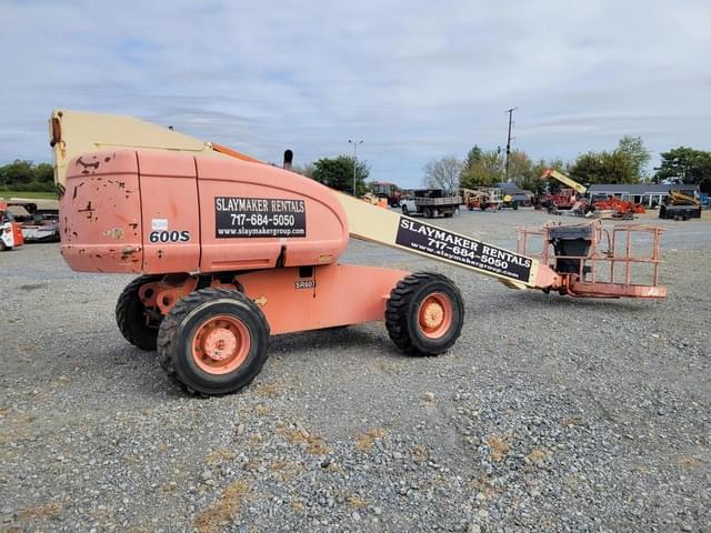 Image of JLG 600S equipment image 3