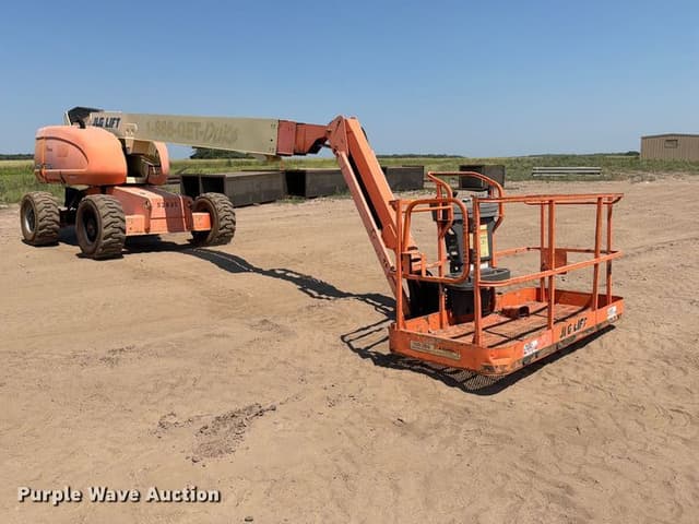 Image of JLG 660SJ equipment image 2