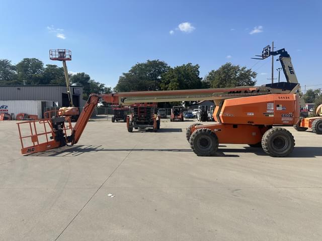 Image of JLG 660SJ equipment image 3
