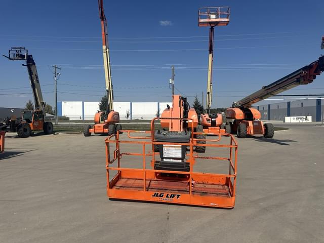 Image of JLG 660SJ equipment image 1