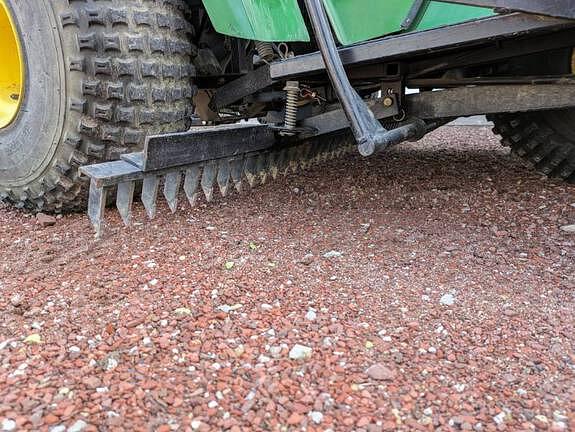 Image of John Deere 1200A equipment image 3