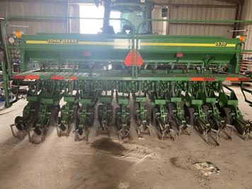 Main image John Deere 1530