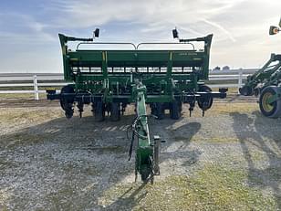 Main image John Deere 1530 4