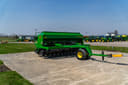 2000 John Deere 1560 Image