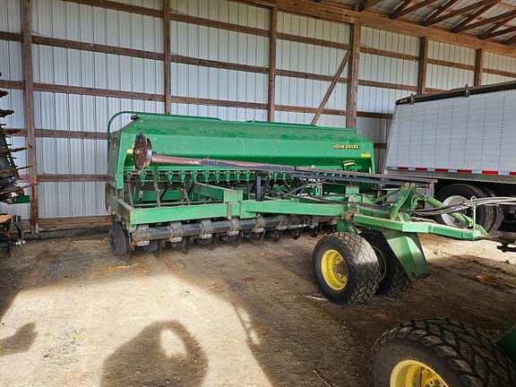 Image of John Deere 1560 equipment image 4