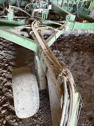 Image of John Deere 1560 equipment image 4