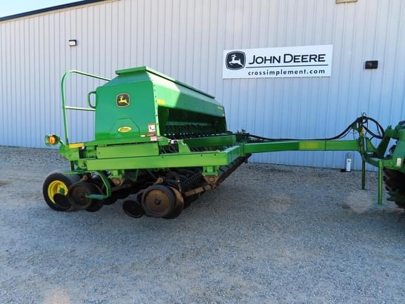 Image of John Deere 1560 Primary image