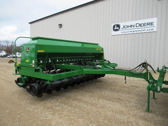 Image of John Deere 1560 equipment image 3