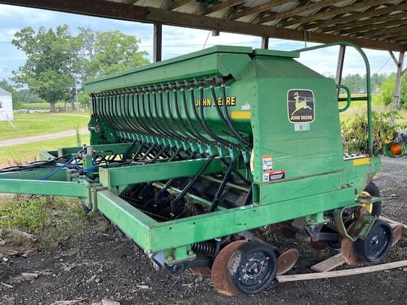 Image of John Deere 1560 Primary image