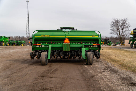 2000 John Deere 1560 Equipment Image0
