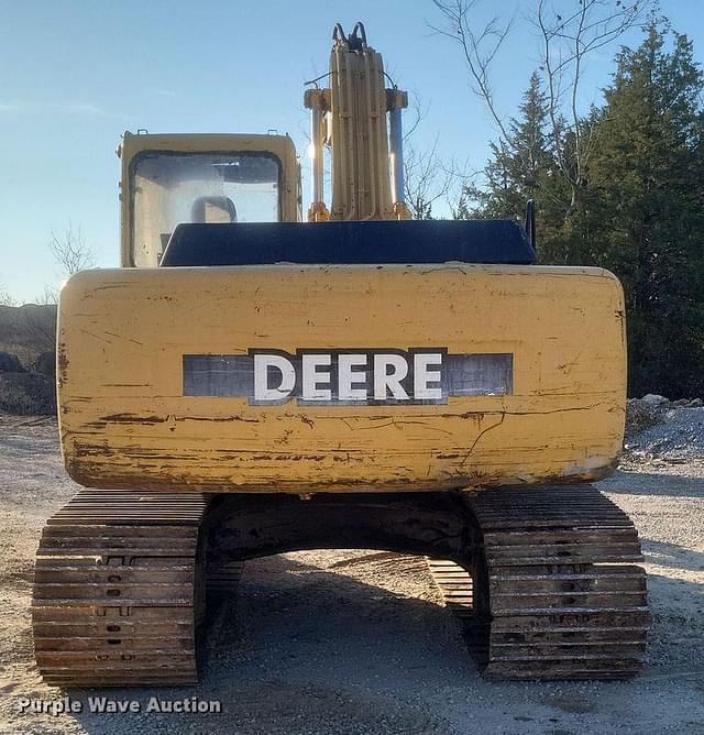 Image of John Deere 160LC equipment image 4