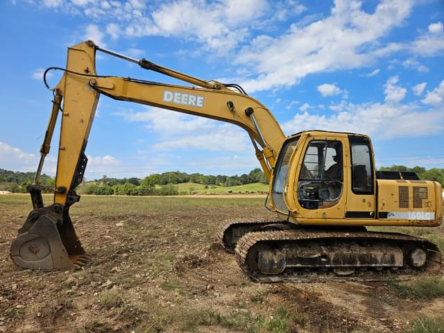 Image of John Deere 160LC equipment image 4