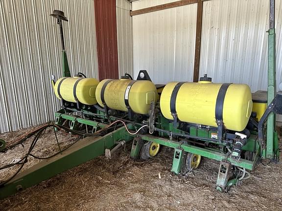 Image of John Deere 1750 Primary image