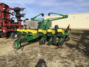 Main image John Deere 1760 3