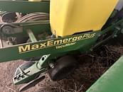 Thumbnail image John Deere 1760 23