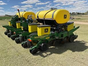 Main image John Deere 1760 5