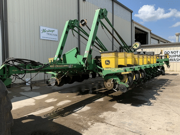 Main image John Deere 1770