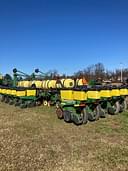 2000 John Deere 1770 Image