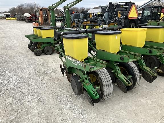 Image of John Deere 1770 equipment image 2