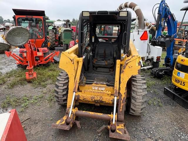 Image of John Deere 240 equipment image 2