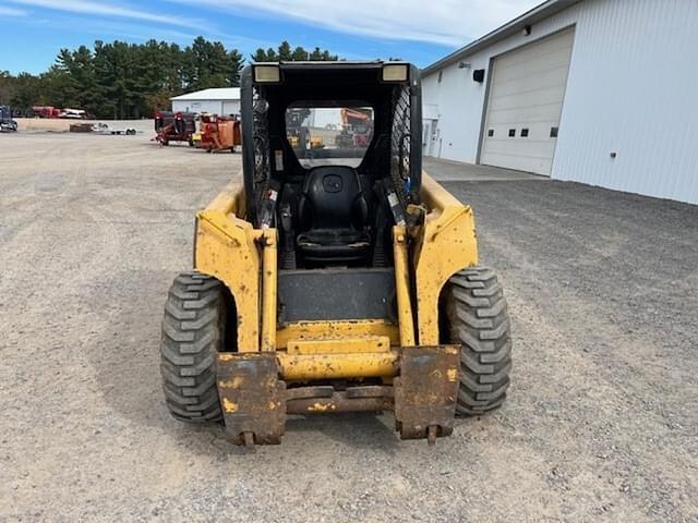 Image of John Deere 250 equipment image 2