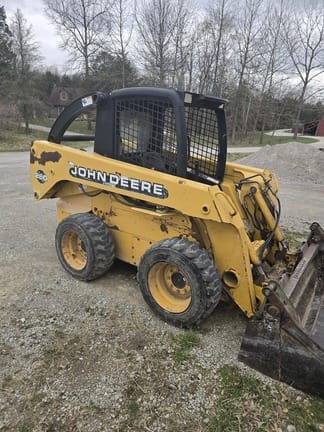 Main image John Deere 260