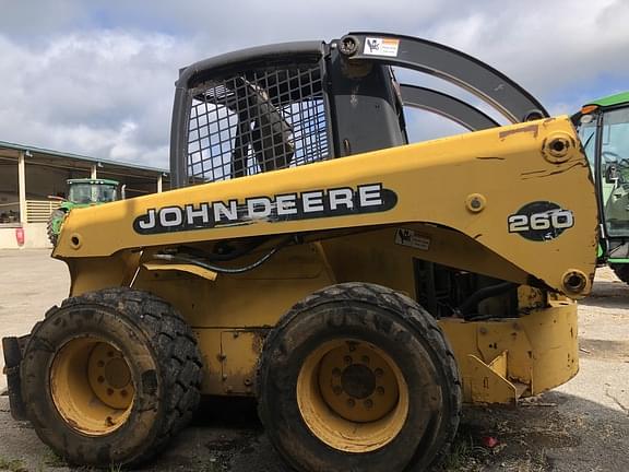 Image of John Deere 260 Image 1