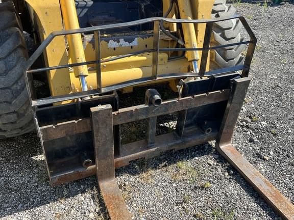 Image of John Deere 260 equipment image 2