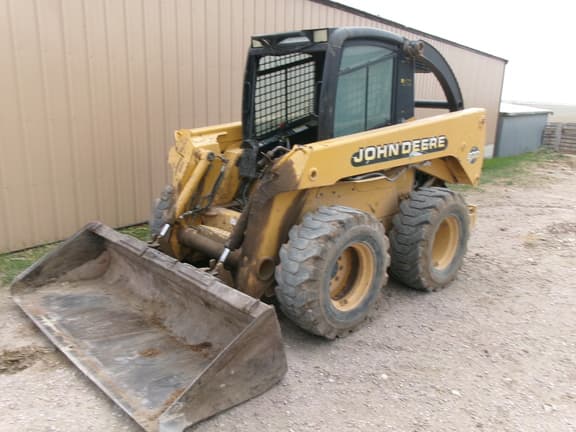 Image of John Deere 270 equipment image 1