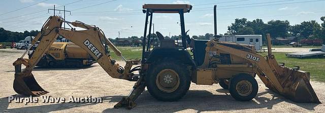 Image of John Deere 310E equipment image 3