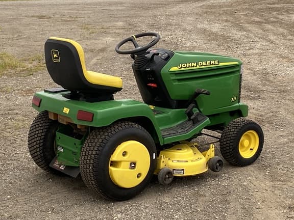 Image of John Deere 325 equipment image 2