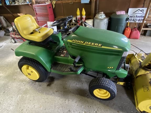 Image of John Deere 325 equipment image 2
