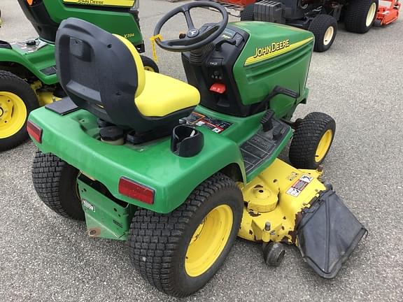 Image of John Deere 345 equipment image 4